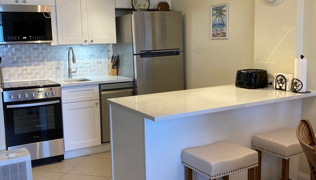 Photo of Kitchen in Vanderbilt Beach