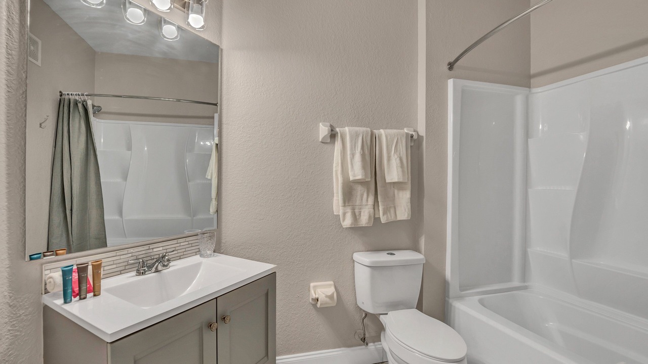 Photo of Bathroom in Windsor Hills