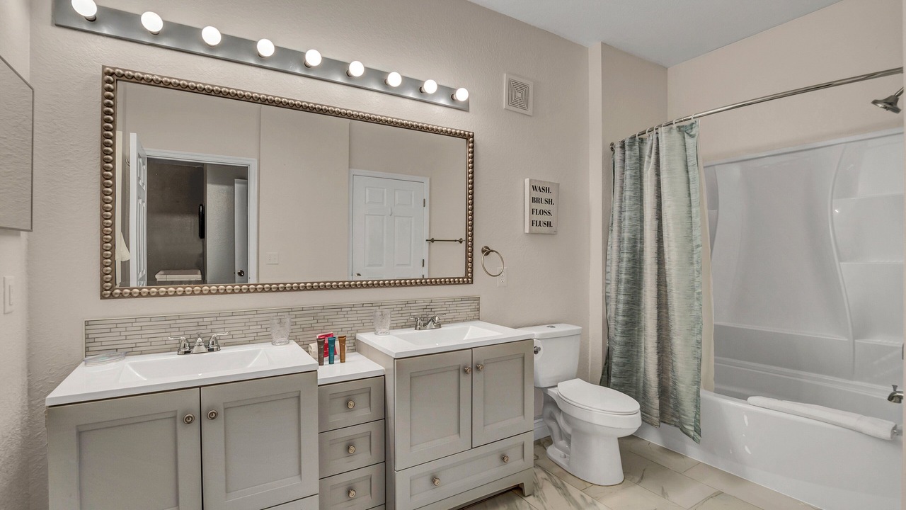 Photo of Bathroom in Windsor Hills