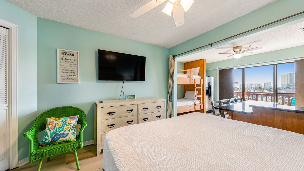 Photo of Bedroom in Gulf Lagoon Beach