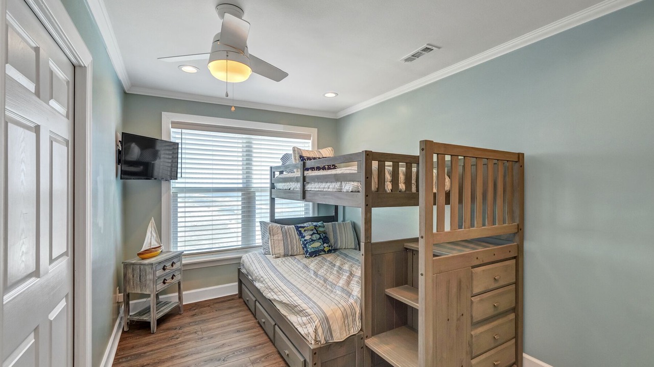 Photo of Bedroom in Cape San Blas