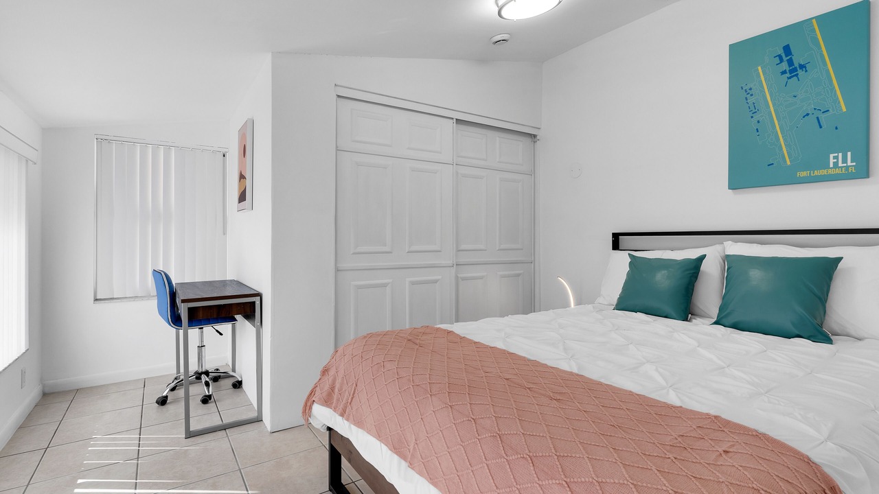 Photo of Bedroom in Driftwood