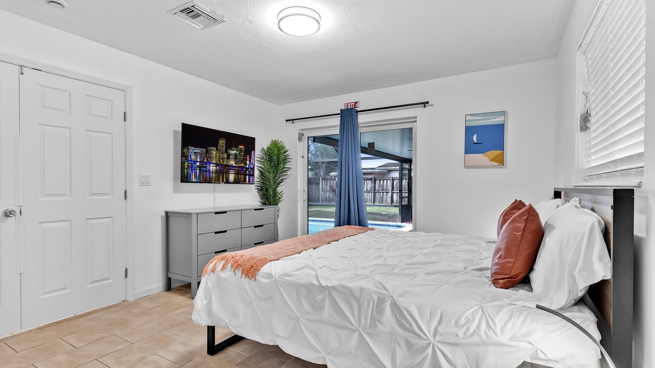 Photo of Bedroom in Driftwood