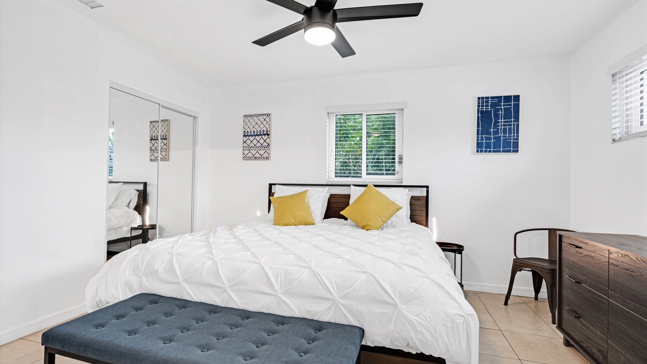 Photo of Bedroom in Sunset