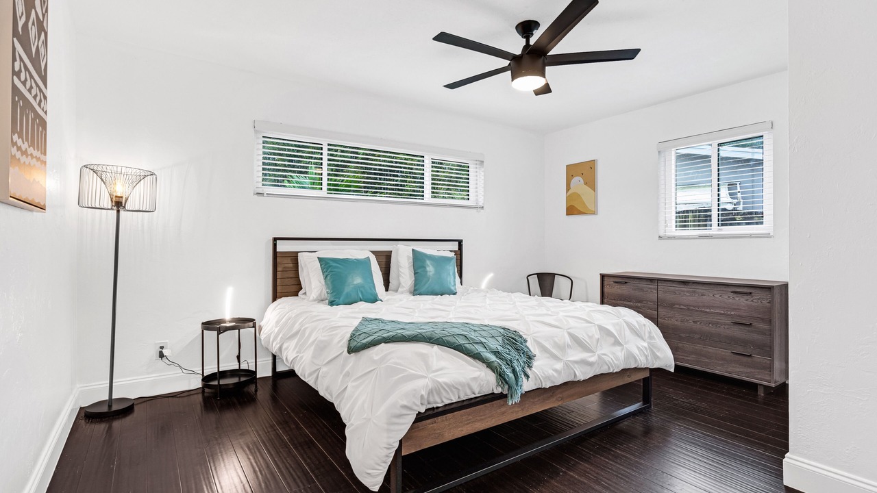 Photo of Bedroom in Sunset