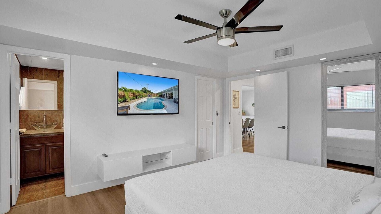 Photo of Bedroom in Plantation