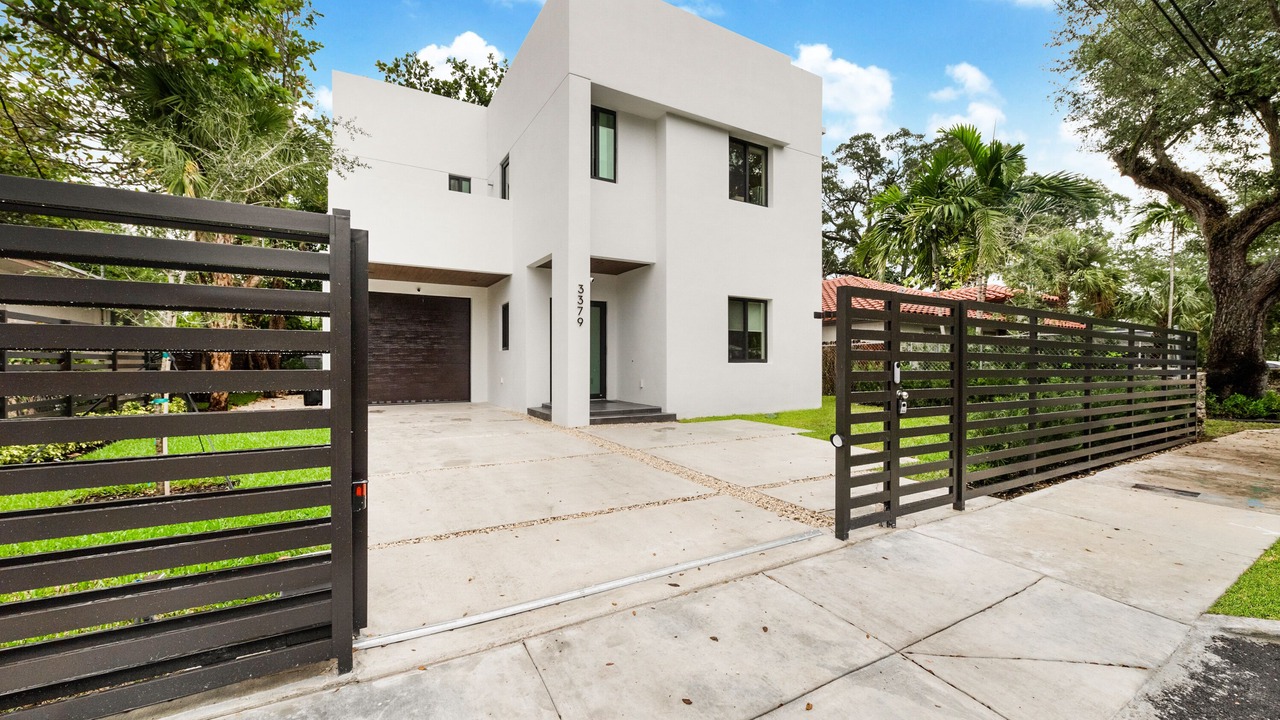 Photo of Outdoor in Southwest Coconut Grove