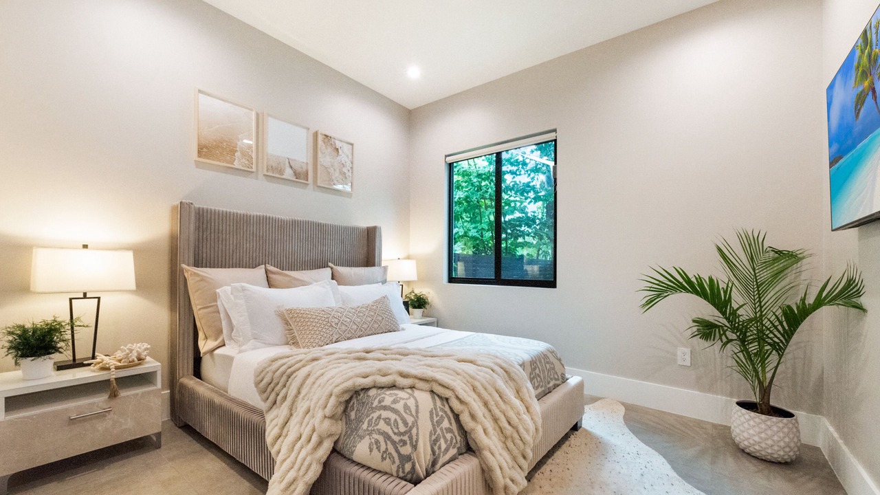 Photo of Bedroom in Southwest Coconut Grove