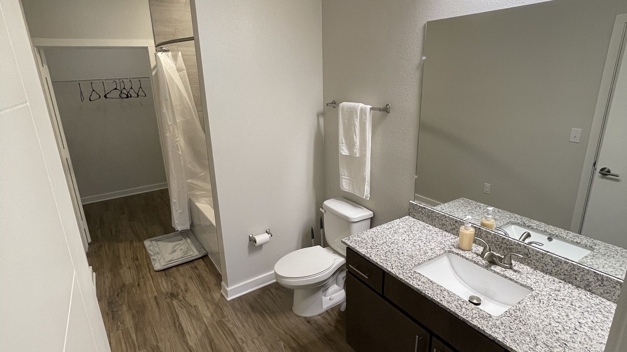 Photo of Bathroom in Deerwood