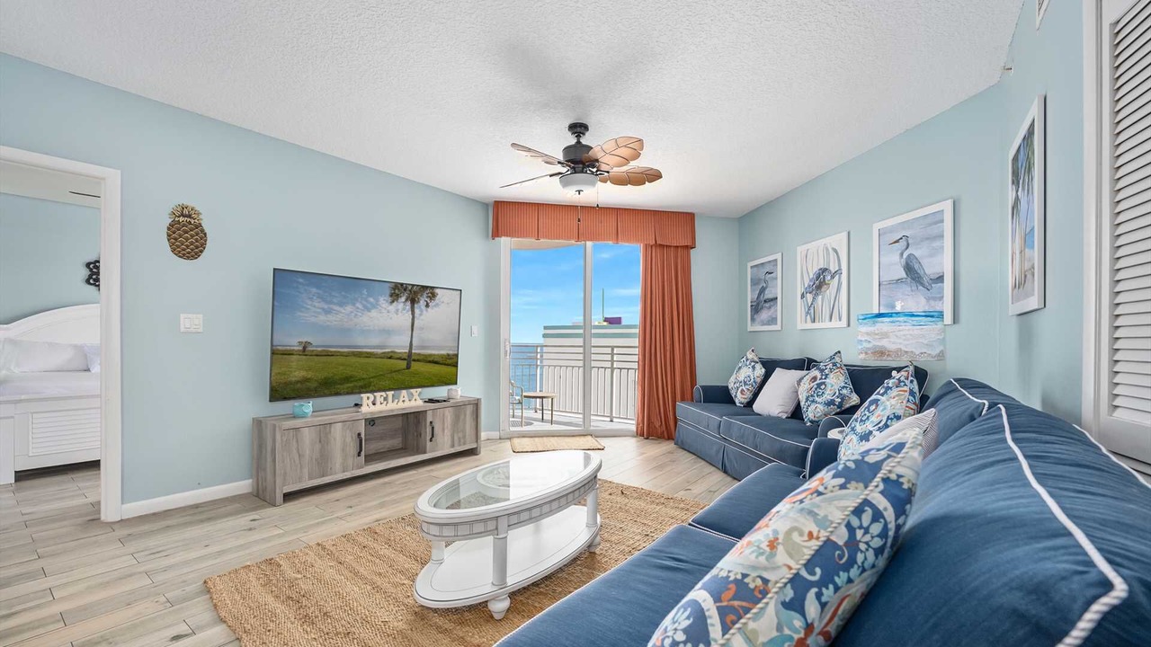 Photo of Livingroom in Brush - Stewarts