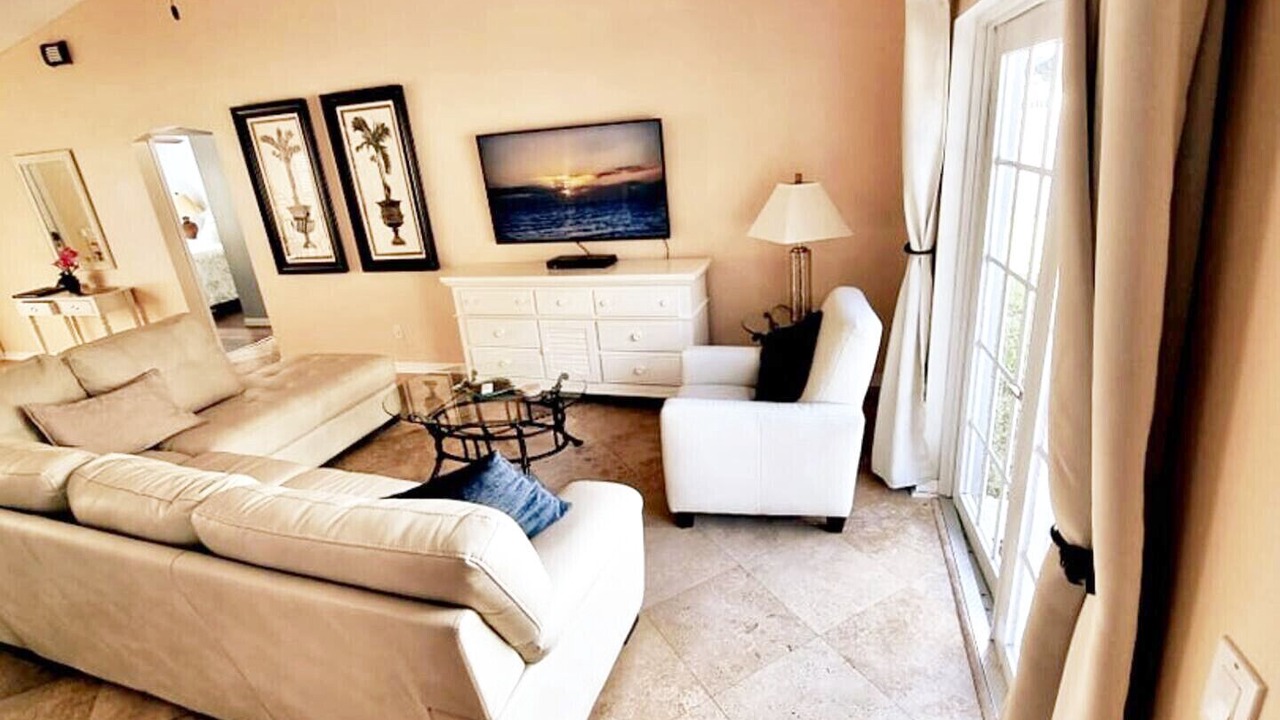 Photo of Livingroom in Port Saint Lucie