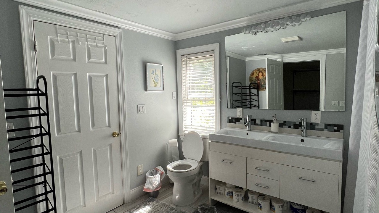 Photo of Bathroom in Ozona