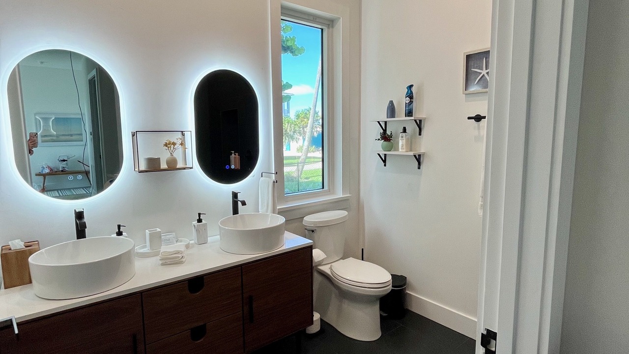 Photo of Bathroom in Rossers