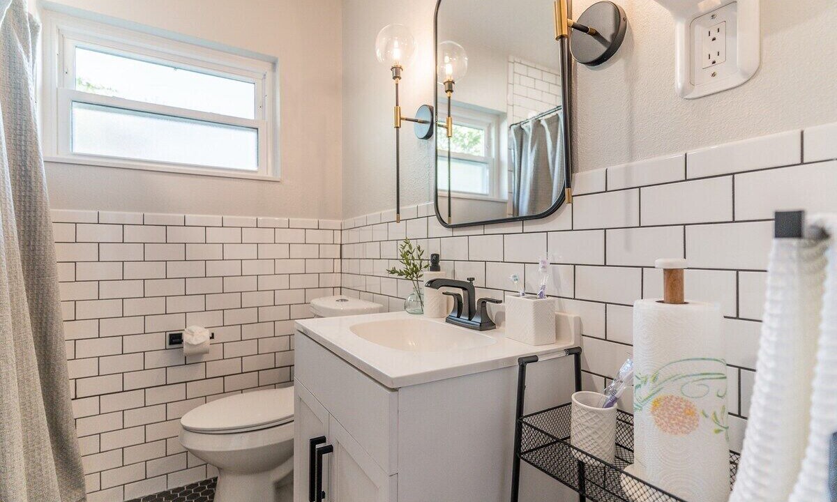 Photo of Bathroom in Jacksonville Beach