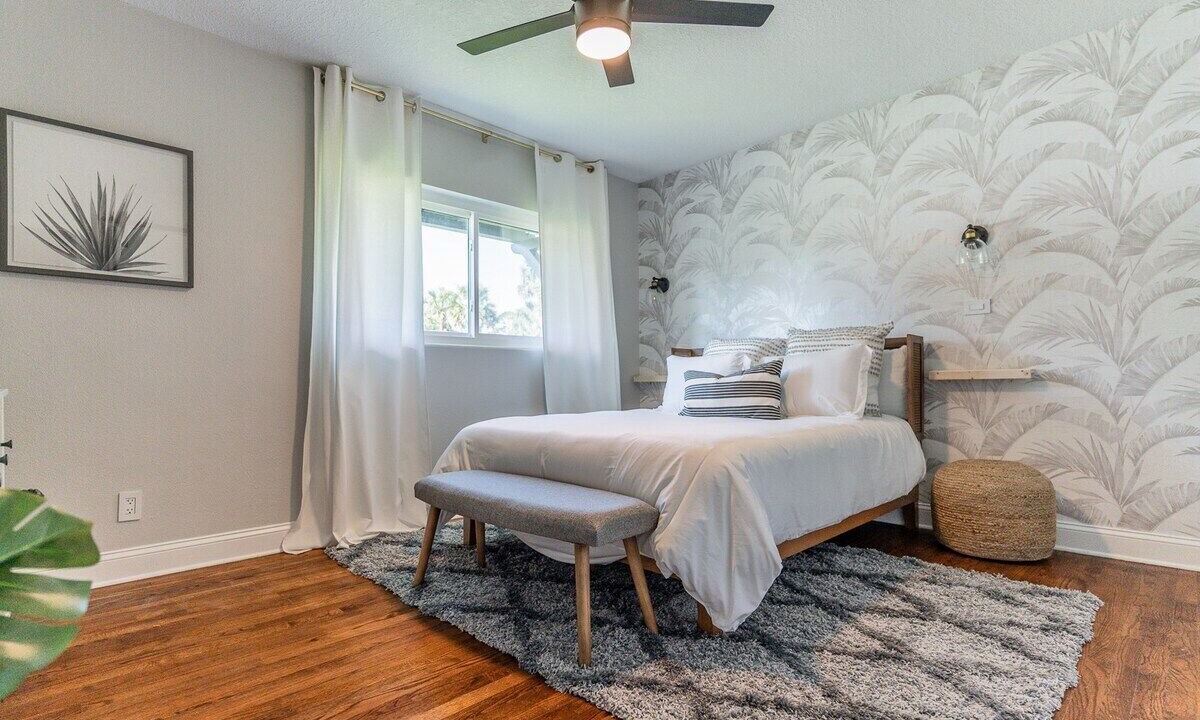 Photo of Bedroom in Jacksonville Beach