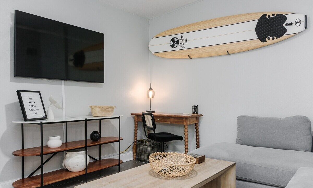 Photo of Livingroom in Jacksonville Beach