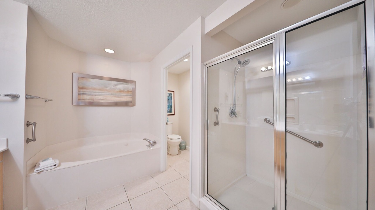 Photo of Bathroom in Thomas Drive