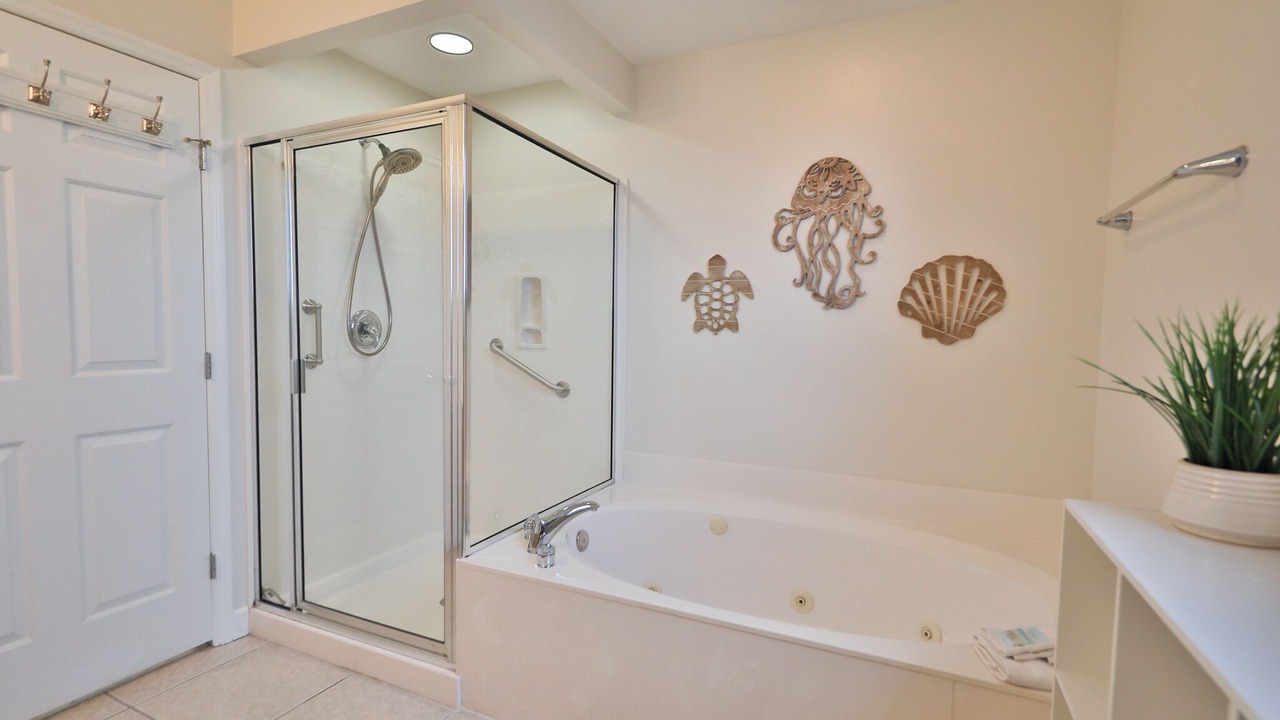 Photo of Bathroom in Thomas Drive