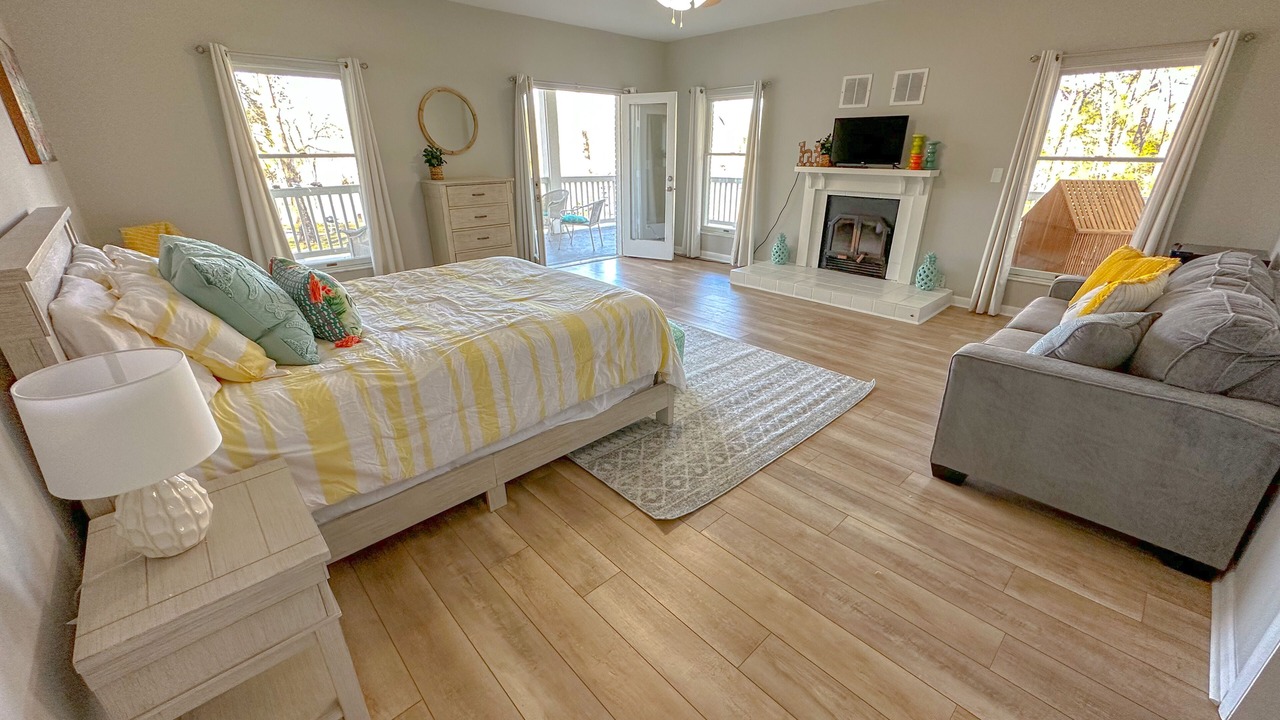 Photo of Bedroom in Bell