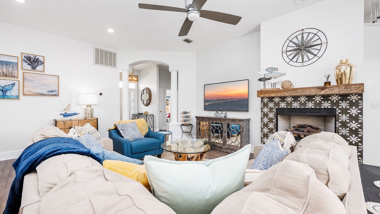 Photo of Others in Avalon Beach Estates