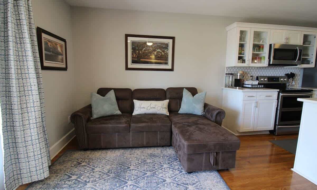 Photo of Livingroom in Charleston
