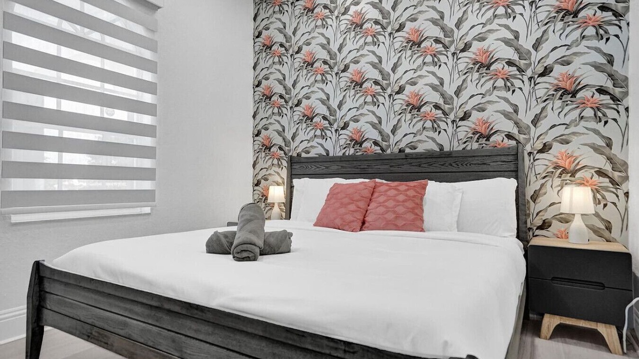 Photo of Bedroom in Davie