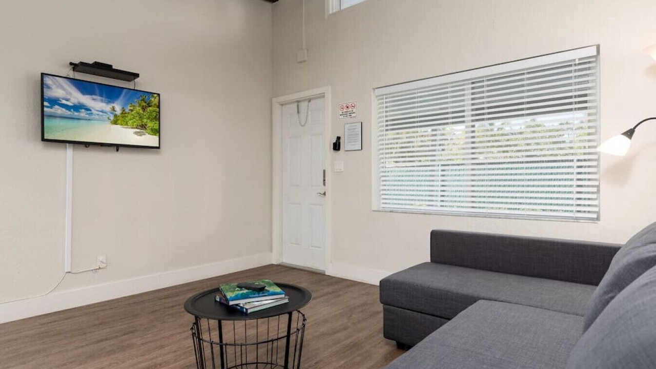 Photo of Livingroom in Lake Ridge