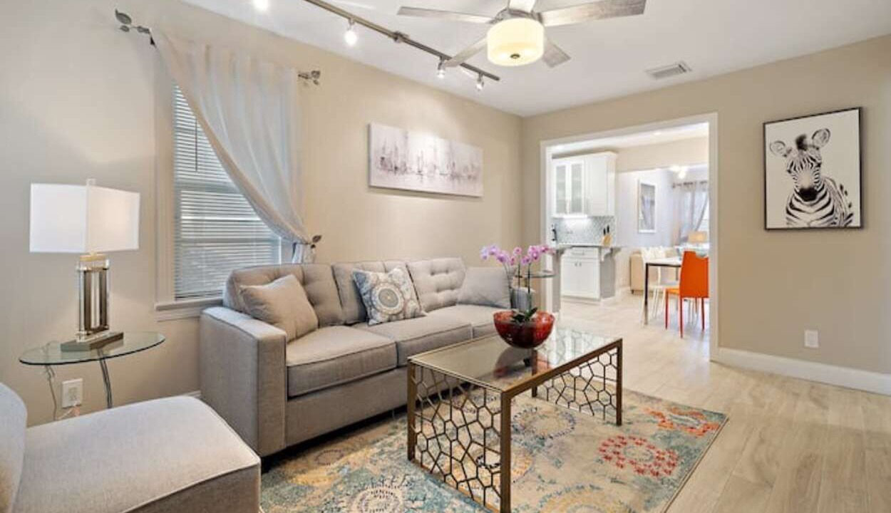 Photo of Bedroom in Parrot Cove