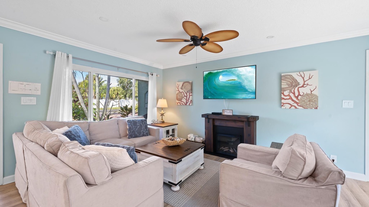 Photo of Livingroom in Cocoa Beach