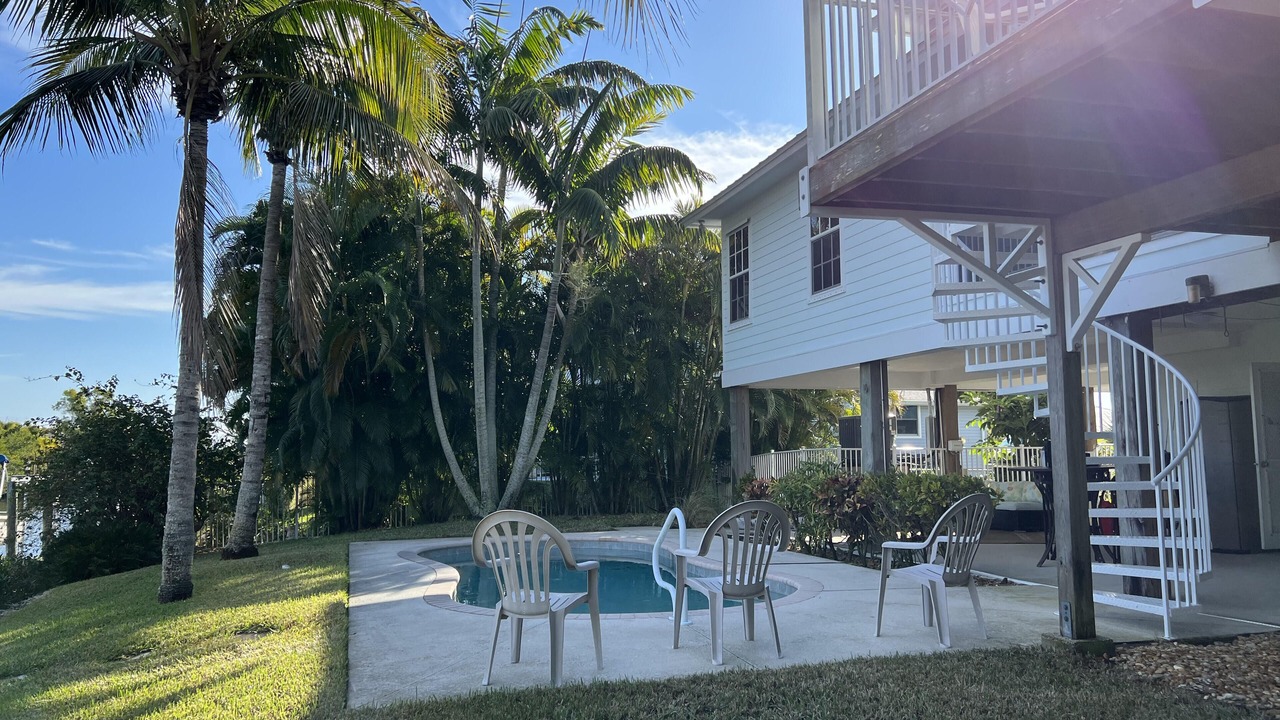 Photo of Outdoor in Pine Island Center