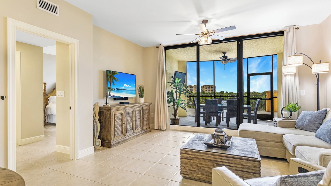 Photo of Livingroom in Cape Harbour