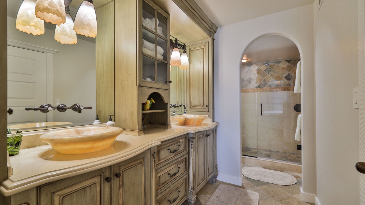 Photo of Bathroom in Zelia Sams