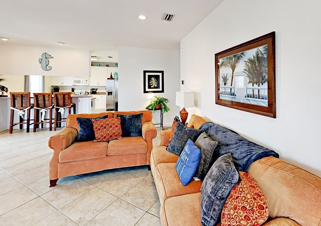 Photo of Livingroom in Fort Morgan Pines