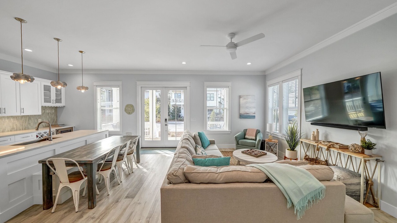 Photo of Bedroom in Lakeside at Blue Mountain Beach