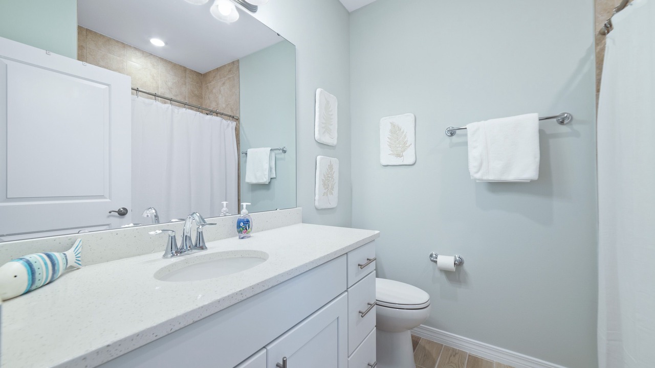 Photo of Bathroom in Ono Island
