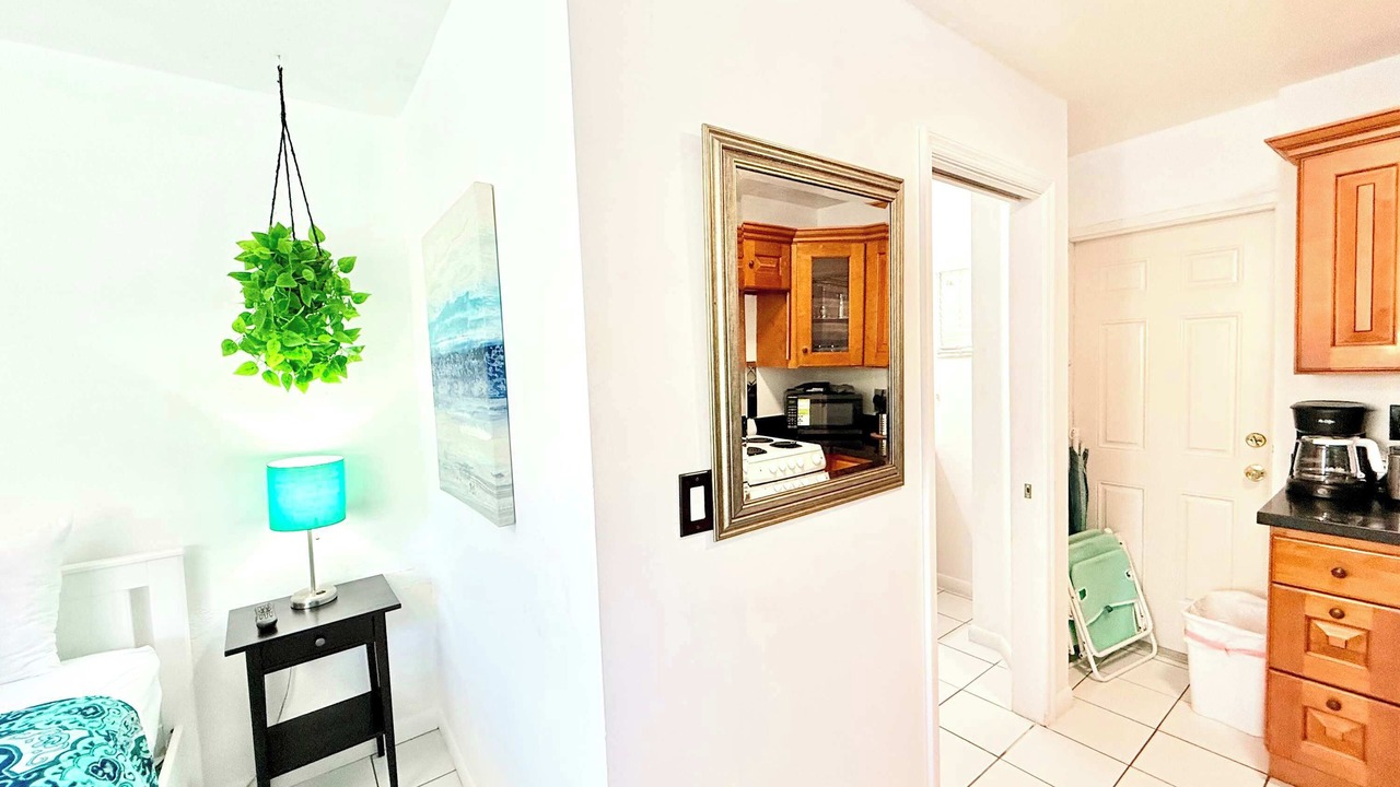 Photo of Bedroom in Hollywood South Central Beach