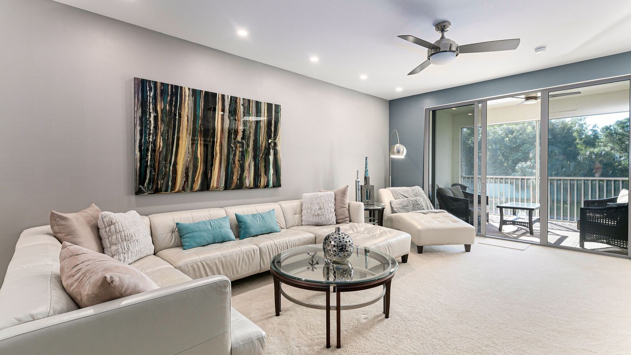 Photo of Livingroom in Iona