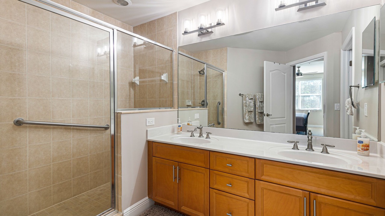 Photo of Bathroom in Iona