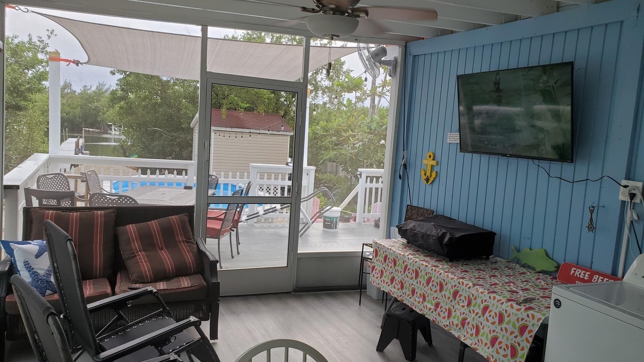 Photo of Livingroom in Twin Lakes