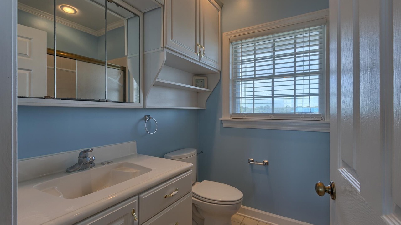 Photo of Bathroom in Treasure Beach Village