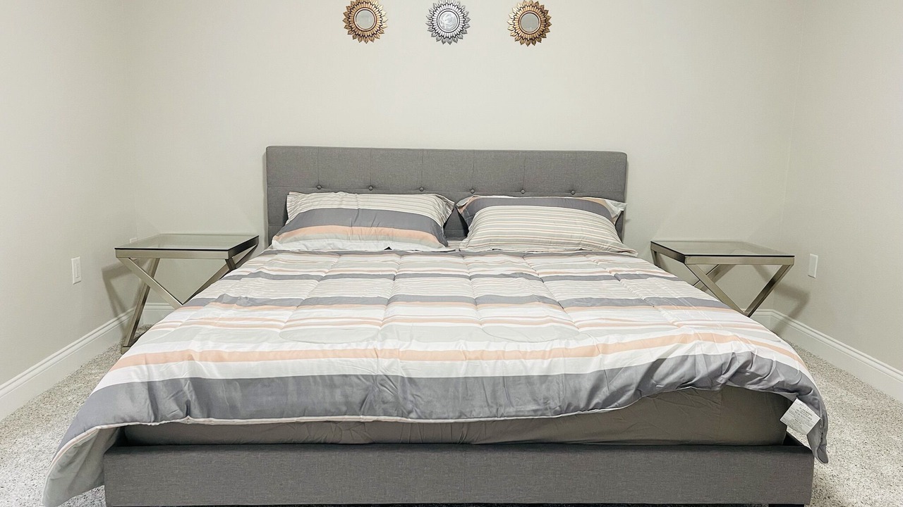 Photo of Bedroom in Seffner Community Alliance