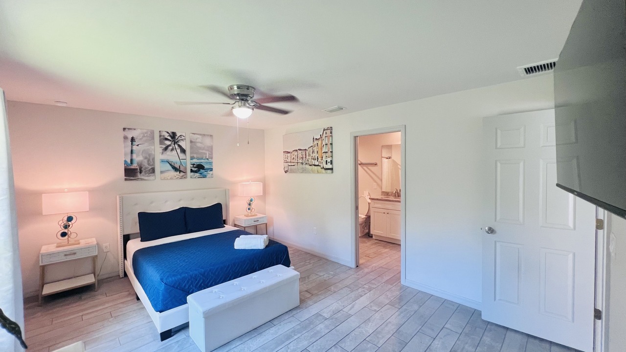 Photo of Bedroom in Lochmoor Waterway Estates