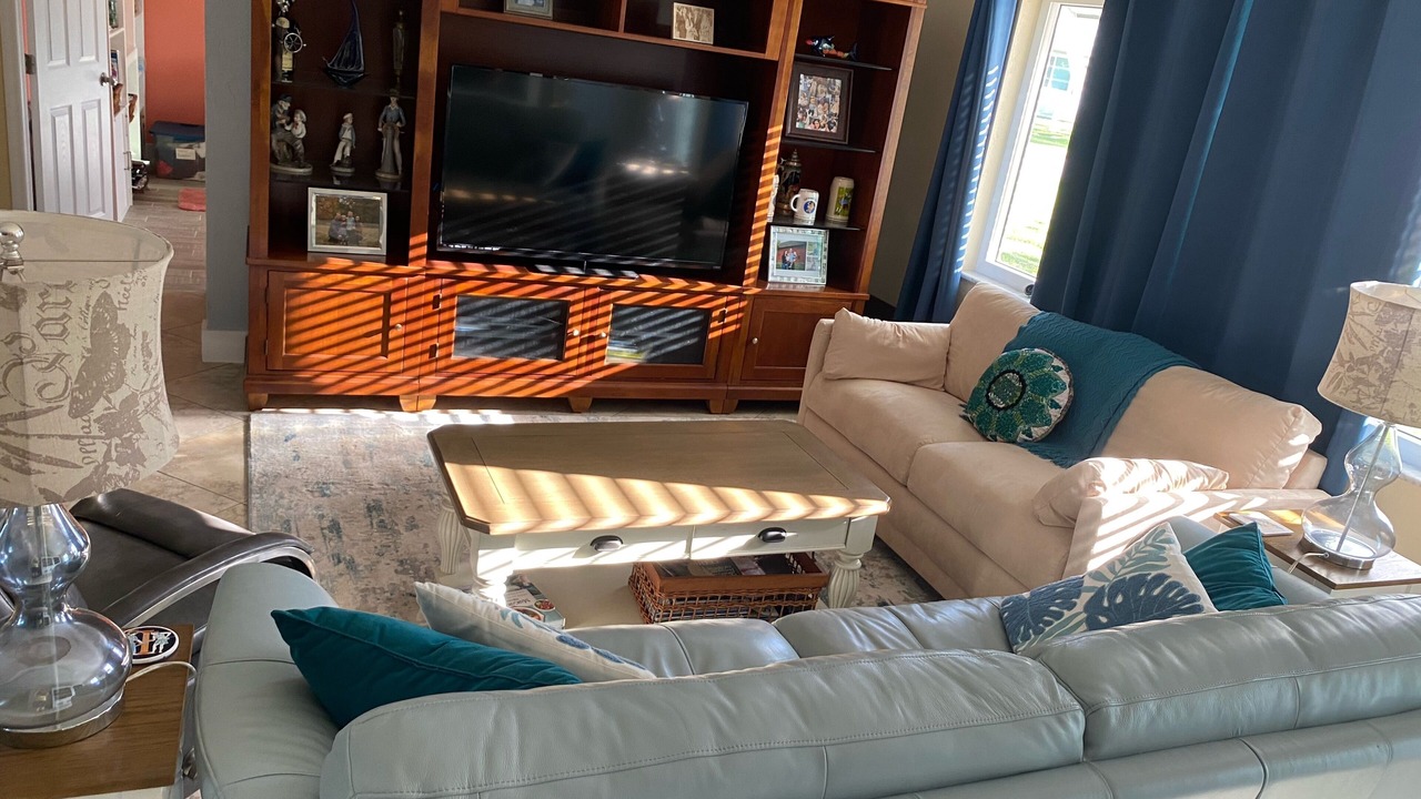 Photo of Livingroom in Palm City