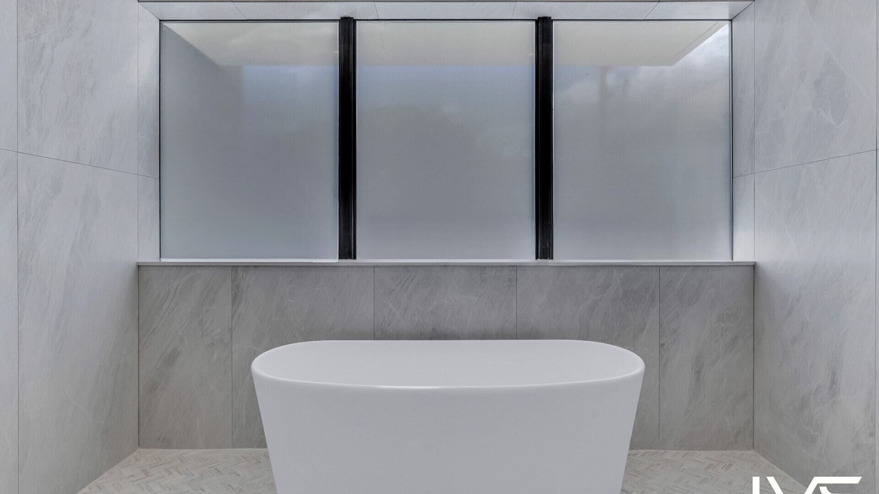 Photo of Bathroom in Lauderdale Beach