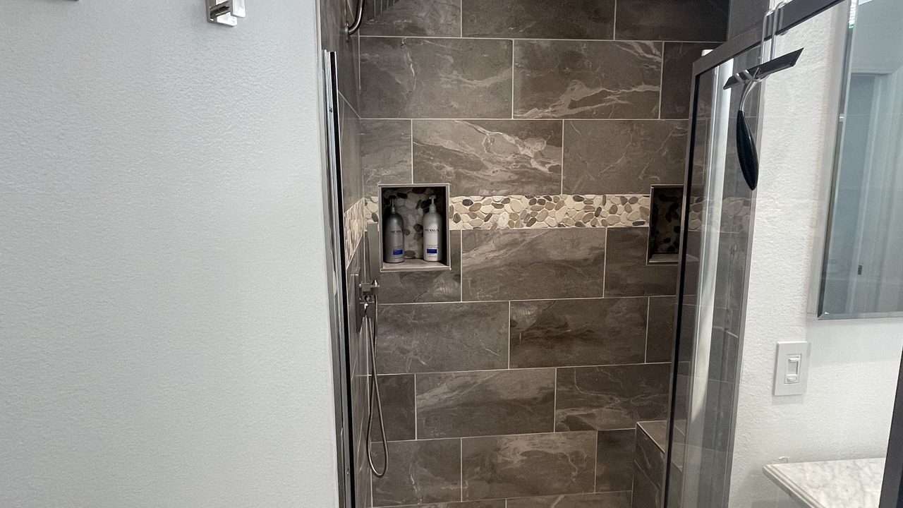 Photo of Bathroom in Duval