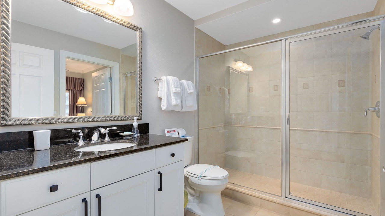 Photo of Bathroom in Reunion