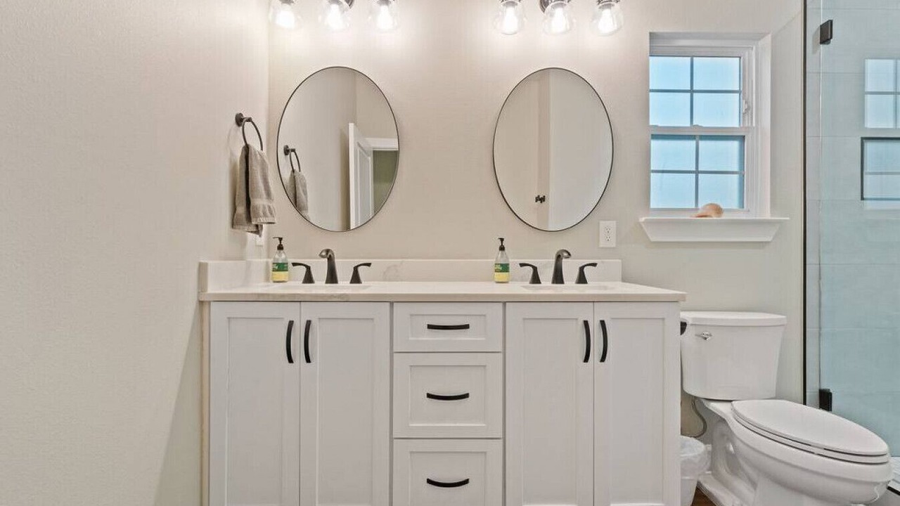 Photo of Bathroom in South Pensacola