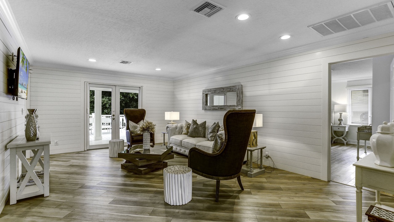 Photo of Livingroom in Old Naples