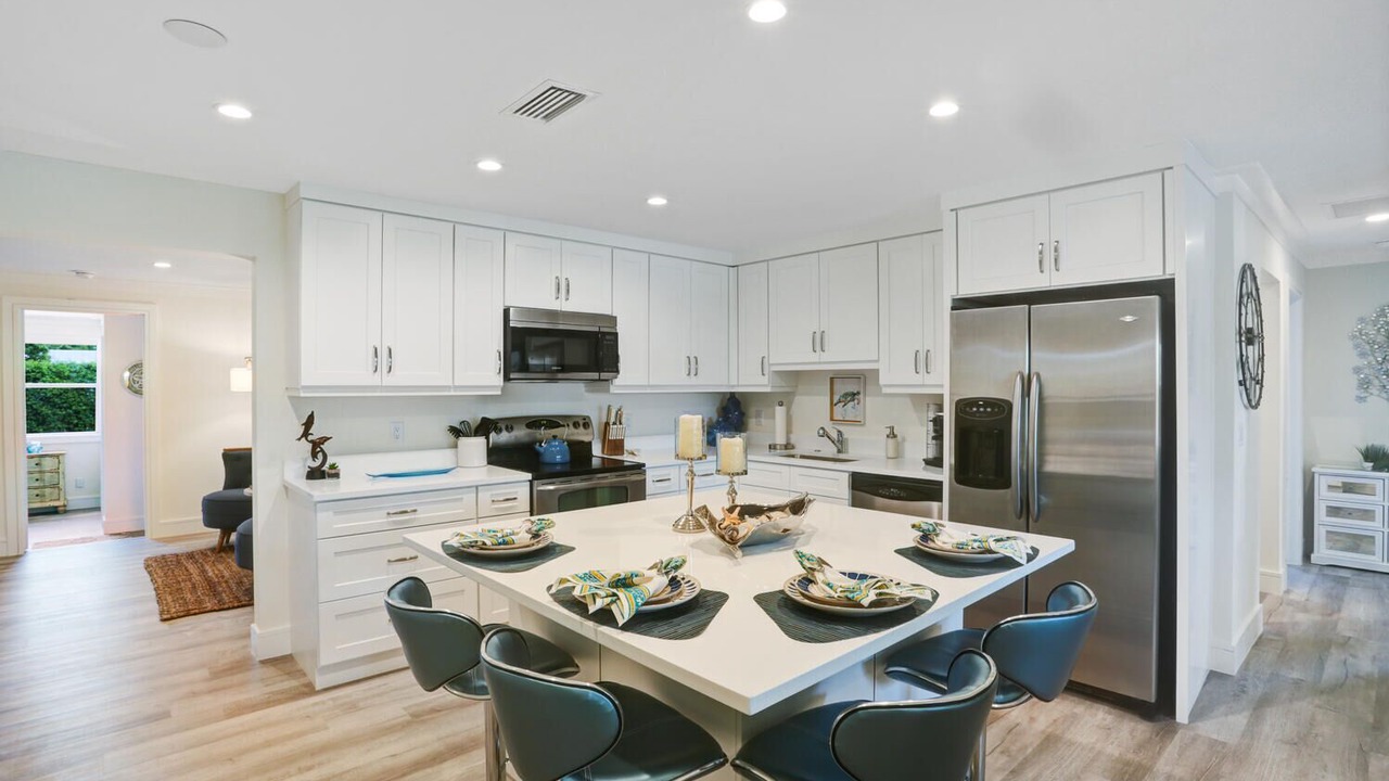 Photo of Kitchen in Lake Park
