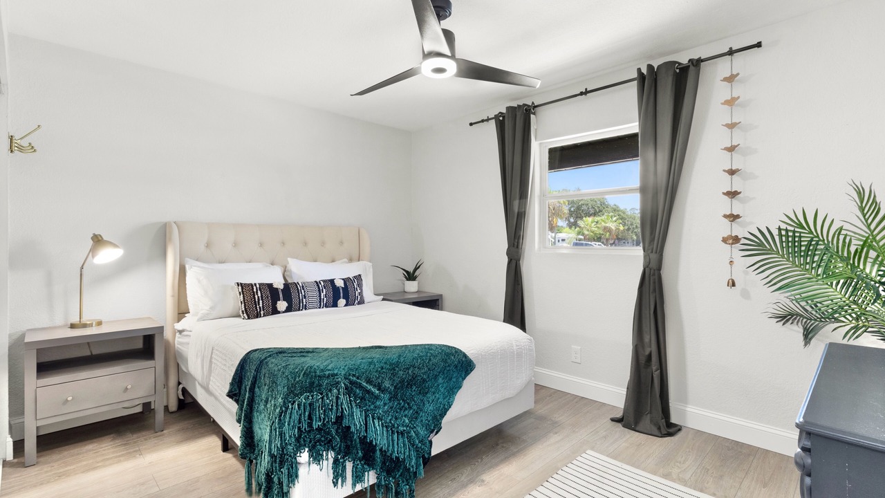 Photo of Bedroom in South Pinellas Community Council